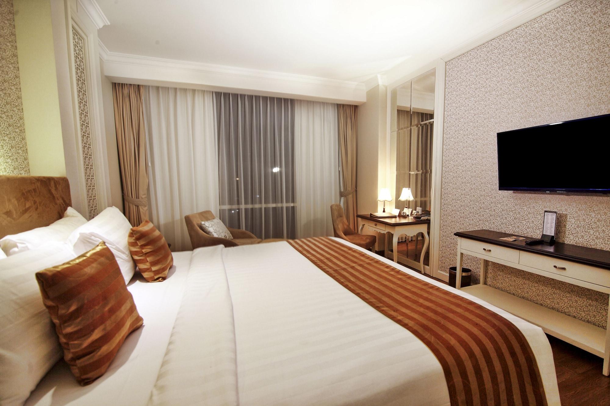 Swiss-Belhotel Lampung Bandar Lampung Exterior photo