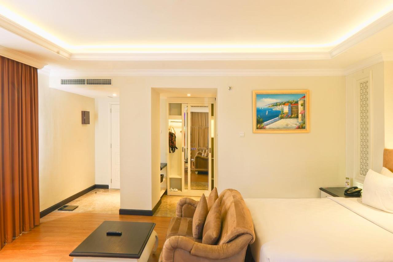 Swiss-Belhotel Lampung Bandar Lampung Exterior photo