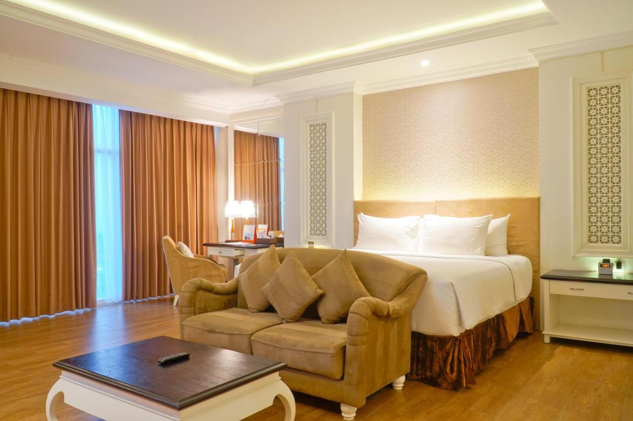 Swiss-Belhotel Lampung Bandar Lampung Exterior photo
