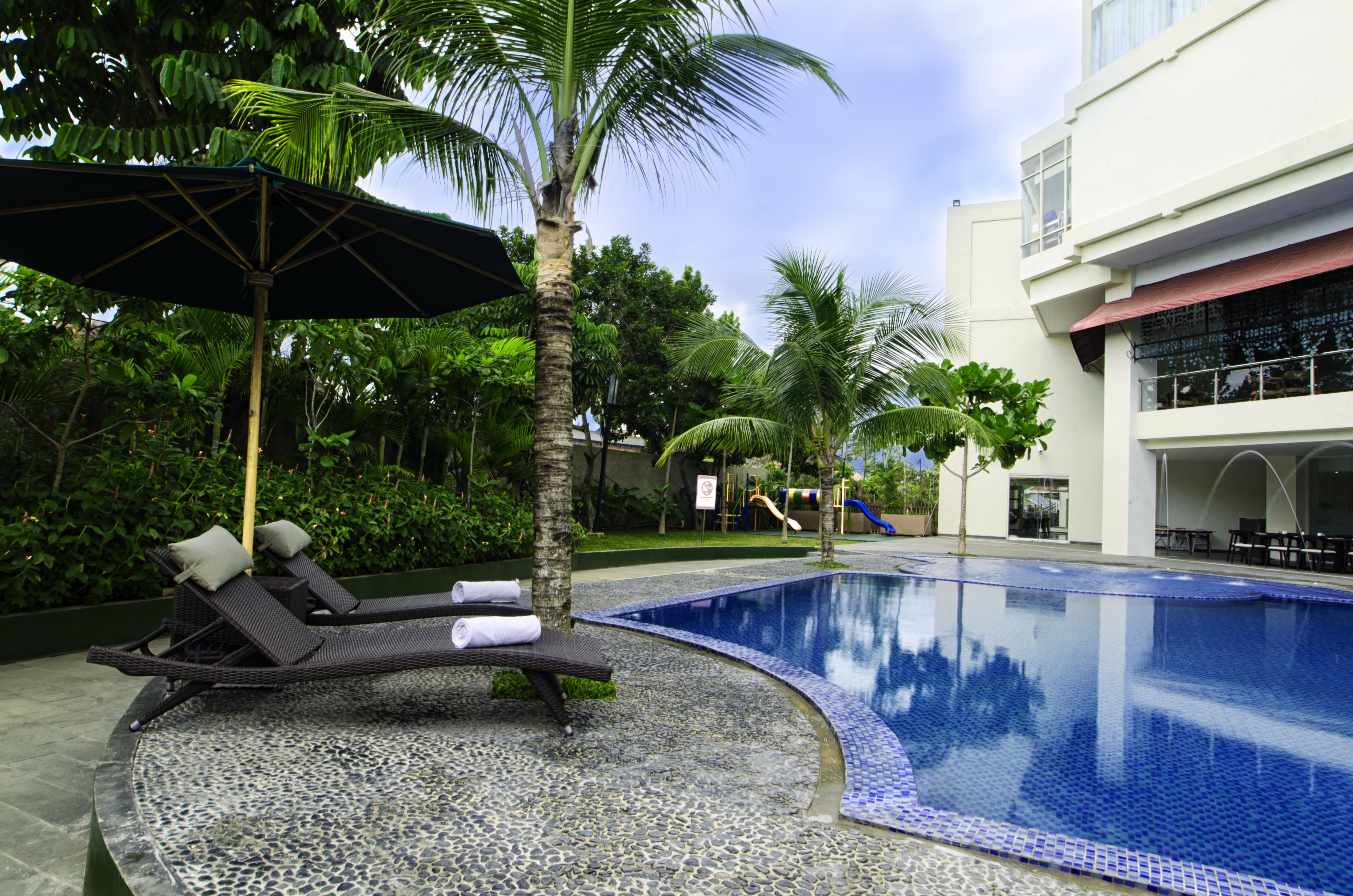 Swiss-Belhotel Lampung Bandar Lampung Exterior photo